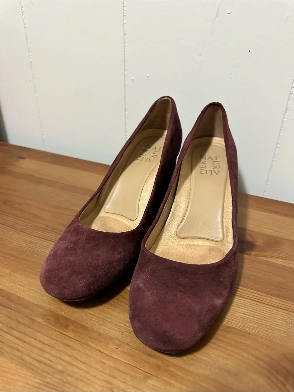 Naturalizer Burgundy Suede Block Heel Pumps